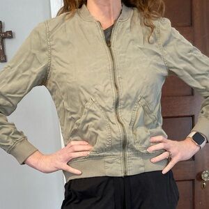 Kenneth Cole reaction tencel/lyocell bomber jacket size M